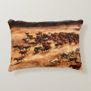 Een kudde wilde renpaarden. Kunstwerk aan de Accent Kussen