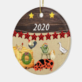 Een land met Kerstmis KuneKune Pig Keramisch Ornament (Links)