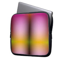Een laptop deels in een kleurrijke hoes