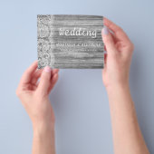 Een lelijke huwelijksuitnodiging. flyer (Hand)