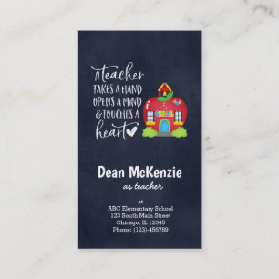 Een leraar neemt de hand op visitekaartje