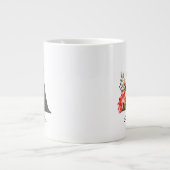 Een Letter Zwart Monogram Bloemen Rood Paarse Groe Grote Koffiekop (Voorkant)