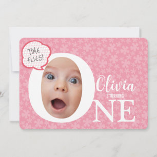 Eén leuke babyfoto roze bloem verjaardag kaart