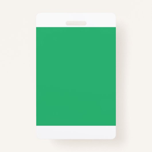 Een levendig groen blad met prominente aderen en e badge (Achterkant)