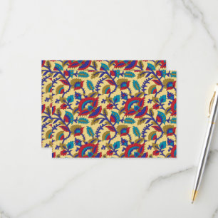 Een levendig textiel kunstwerk met vet rood, ja RSVP kaartje