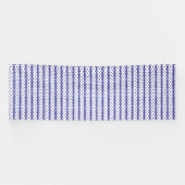 Een levendige blauwe lucht met verspreide witte wo spandoek (Horizontaal)