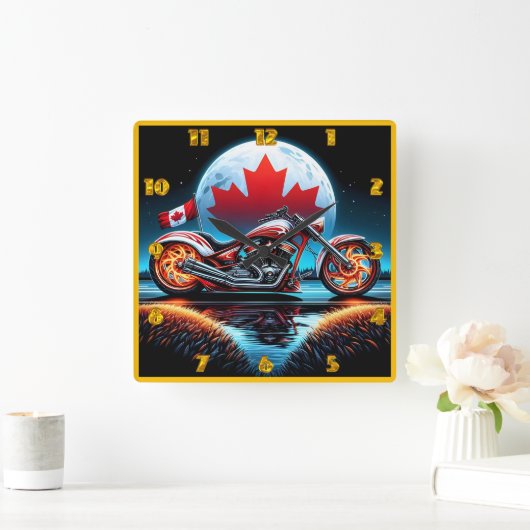 Een levendige motorfiets onder het Canadese maanli Vierkante Klok (Huis)