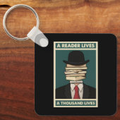 Een lezer leeft duizend levens Bibliophile wijshei Sleutelhanger (Voorkant)