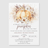 Een lief klein pompoenneutraal Baby shower Magnetische Uitnodiging (Voorkant)