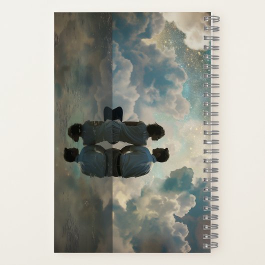 Een liefdevol stel dat op de rand van een Cliff Be Notitieboek (Achterkant)