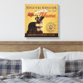 Een liefdevolle miniatuur Schnauzer maakt ons huis Canvas Afdruk (Insitu (Slaapkamer))