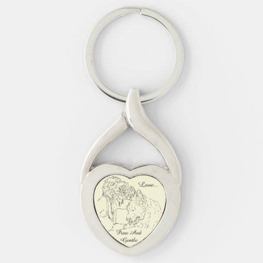 Een liefhebbende tekening van een meisje dat een k sleutelhanger (Voorkant)