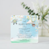 Een lieve baby jongen is op weg naar het Baby show Kaart (Staand voorkant)