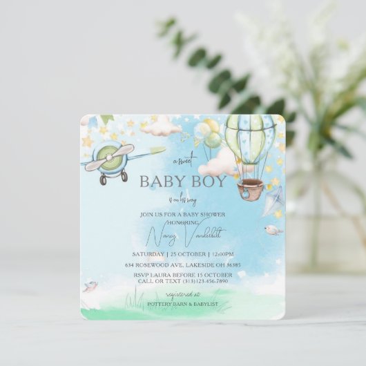 Een lieve baby jongen is op weg naar het Baby show Kaart (Staand voorkant)