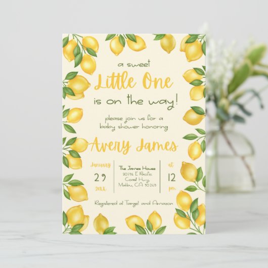 Een lieve kleine één Baby shower uitnodiging (Staand voorkant)