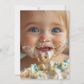 Een lieve koekjesjongen eerste verjaardag uitnodig kaart (Achterkant)