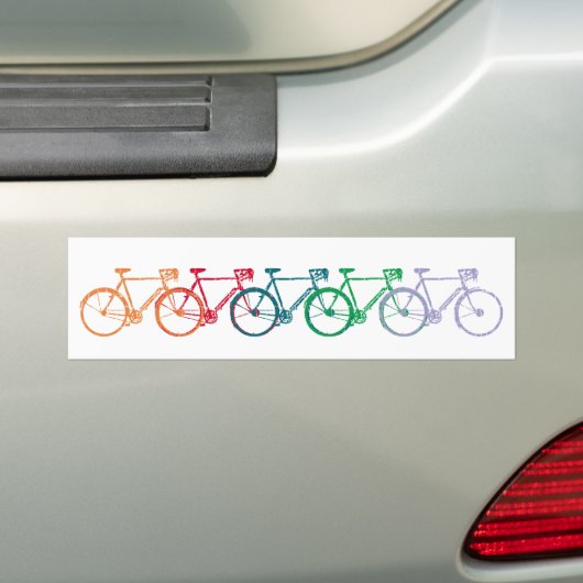 Een lijn van gekleurde fietsen bumpersticker (Op auto)