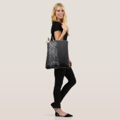 een lijst van onze jongens tote bag (Op model)
