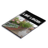 Een Londense straat en regen Engeland Notitieboek (Linkerzijde)