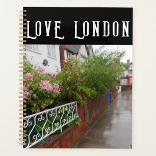 Een Londense straat en regen Engeland Planner