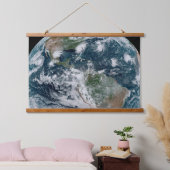 Een losse keten van tropische cyclonen hangend wandkleed (Slaapkamer)