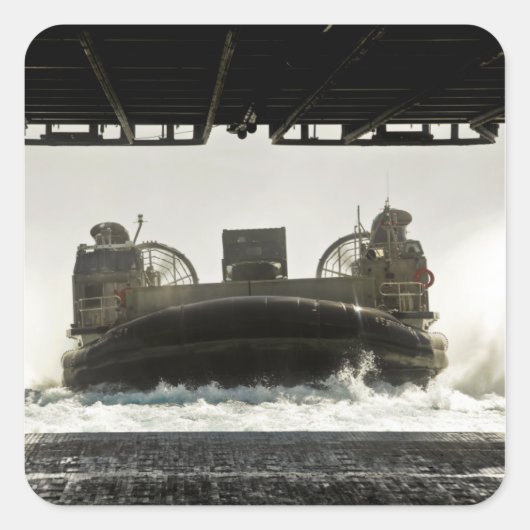 Een luchtkussen van een landingsvaartuig bereidt z vierkante sticker (Voorkant)