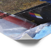 Een luchtman staat in een bad poster (Hoek)