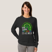 Eén Lucky 4th Grade Teacher Rainbow St Patricku201 T-shirt (Voorkant volledig)