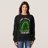 Eén Lucky 6th Grade Teacher Rainbow St Patrick's D Trui (Voorkant volledig)