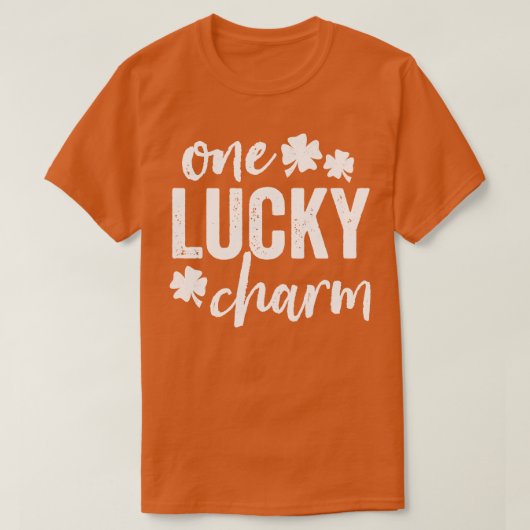 Een Lucky Charm T-shirt (Design voorkant)