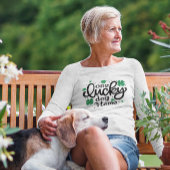 Een Lucky Dog Mama Clover Paw White Long Hoeve T-shirt
