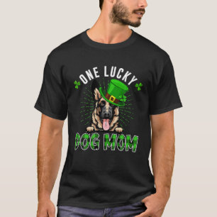 Eén Lucky Dog Mama German Shepherd Ma St Patricks T-shirt
