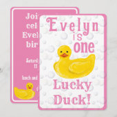 Eén Lucky Duck Eerste Verjaardagsuitnodiging Kaart (Voorkant / Achterkant)