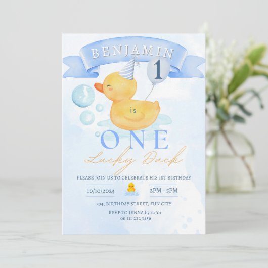 Een Lucky Duck Rubber Duck 1e verjaardag Kaart (Staand voorkant)