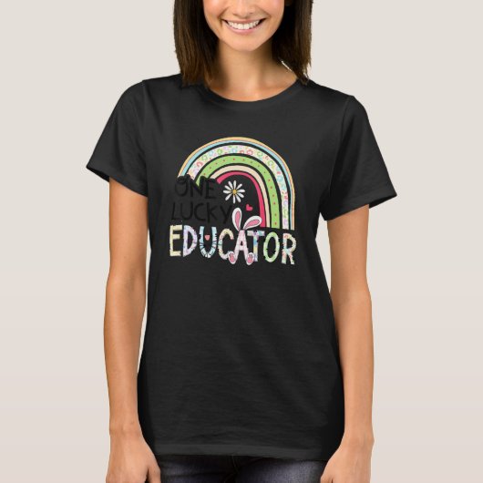 Eén Lucky Educator Happy Paacher Bunny Rain T-shirt (Voorkant)