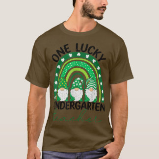 Eén Lucky Kindergarten Leraar Gnome St Patricks D T-shirt
