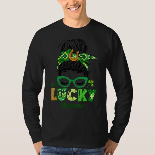 Een Lucky Momma Messy Bun Leopard St Patrick's Day T-shirt (Voorkant)