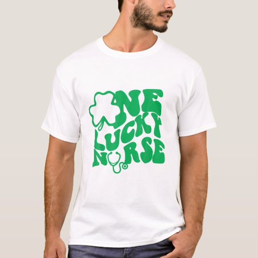 Eén Lucky Nurse Scrub RN ICU, St Patricks Day Nu T-shirt (Voorkant)
