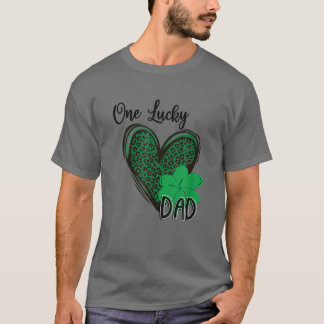 Eén Lucky Pa Leopard Heart St Patrick Day T-shirt