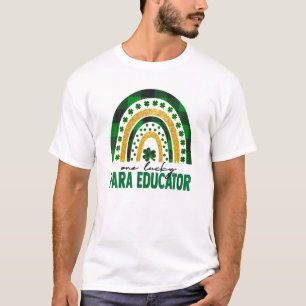 Eén Lucky Para Educator Regenboog St Patricks Day T-shirt