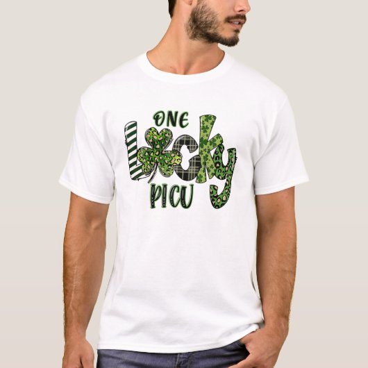 Eén Lucky PICU Leopard Pset St Patrick's Day 2022 T-shirt (Voorkant)