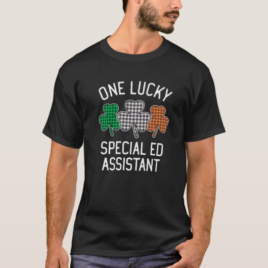 Eén Lucky Special Ed Assistant St Patrick's Day Ir T-shirt (Voorkant)