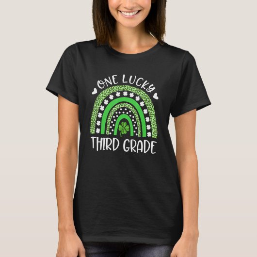 Eén Lucky Third Grade Teacher Rainbow St Patricku2 T-shirt (Voorkant)