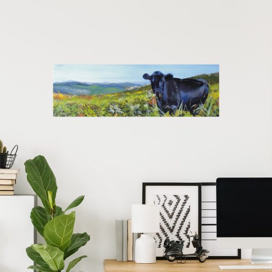 'Een lunch onderbroken' koe landschapsschilderij Poster (Thuiskantoor)