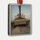 Een M-1A1 hoofdslagtank Metalen Ornament (Rechts)
