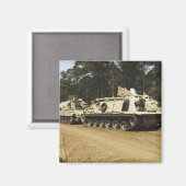 Een M-88-herstelvoertuig begint een M992 te trekke Magneet (Voorkant / Achterkant)