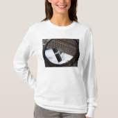 Een maan rots 2 t-shirt (Voorkant)