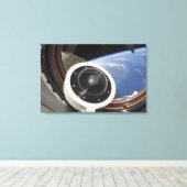 Een maanrots canvas afdruk (Insitu (Houten vloer))