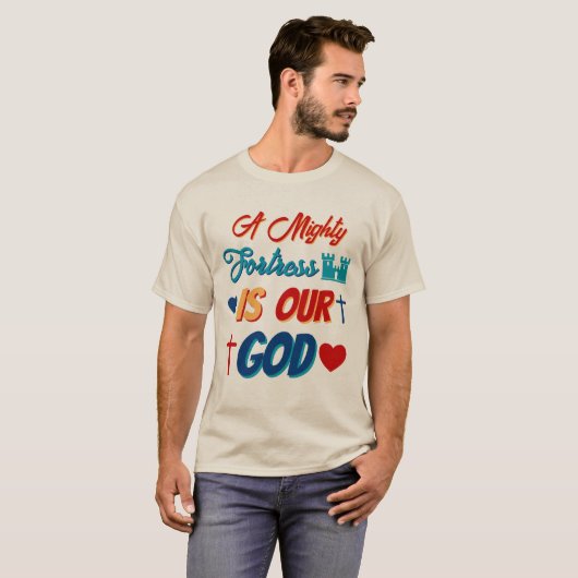 Een machtig fort is onze God T-shirt (Voorkant volledig)