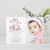 Een magische dag Eenhoorn Verjaardag Uitnodigingen (Staand voorkant)
